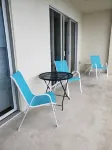 Waterfront Condo Family Getaway - Wifi