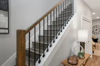 New 2 Bd Luxury Townhouse- King Bed, Downtown, near Hospital, Close to Wineries - 4-Star