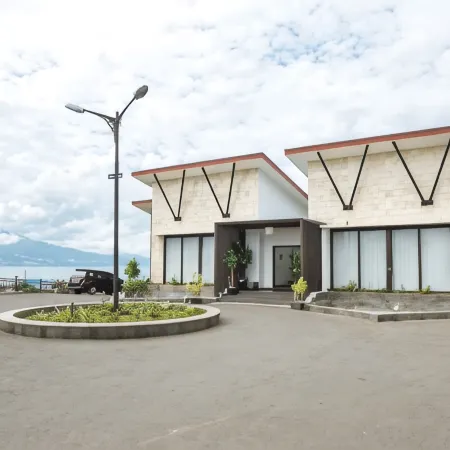 Villa Sutan Raja Palu