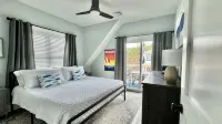 Spacious; 1 bed 1 bath quiet oasis - 4-Star