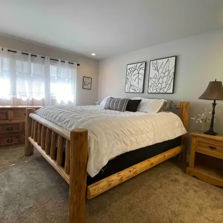 Sun Valley/Ketchum-Location, Hot Tub, Pet Friendly, Walk to Ski and Downtown