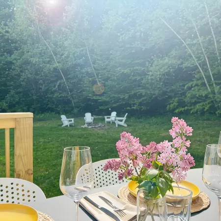 Mountain hideaway w/ private waterfall & sugarbush