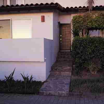 Cozy condo 2 minutes from the beach at a tennis resort gated community Hotel Exterior