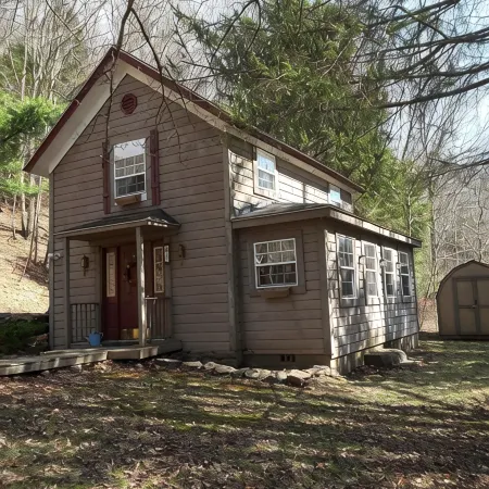 Charming Cottage In The Catskills. Ski, Golf, Hike, Bike And More.