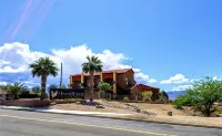 Welcome to Hawk Ridge Retreat. Your oasis in beautiful Mesquite NV. - 4-Star