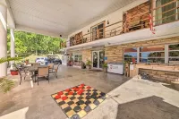 Lynnhurst Resort-Private cabin on Kentucky Lake with Hot Tub