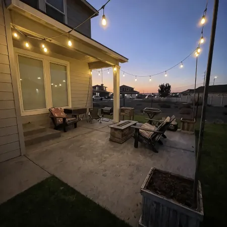 New, 3 Bedroom Home Centrally Located in Moses Lake with Room for all Your Toys!