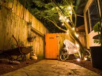 Savasana Surfer's Retreat - Homestays
