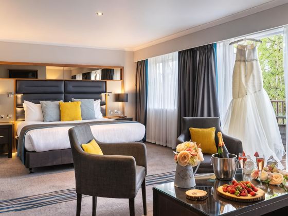 Felbridge Gatwick Hotel & Spa