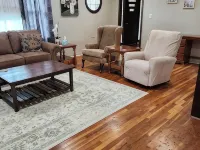 Unwind on Vine Hotels in Macon