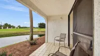 Edgewater Villa 1704, Top Resort, Beach Tram, Gated sleeps 4 - Villaer