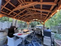RELAX❤️ MOUNTAIN RETREAT, FULLY XMAS DECORATED, 45 min to South LAKE TAHOE - Wifi