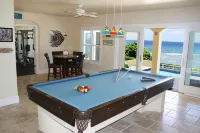 OCEANFRONT LUXURY VILLA, 4900sf, 4br, 4bth, billiards and Gym - 4-Star