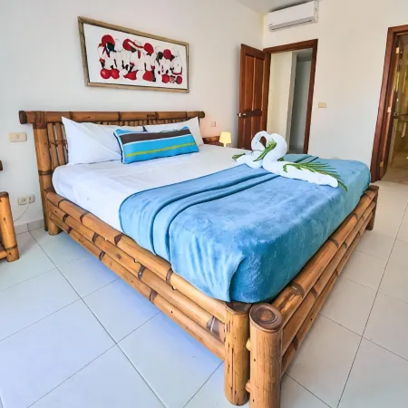 Las Terrazas Condo Punta Cana Beach - Los Corales Village