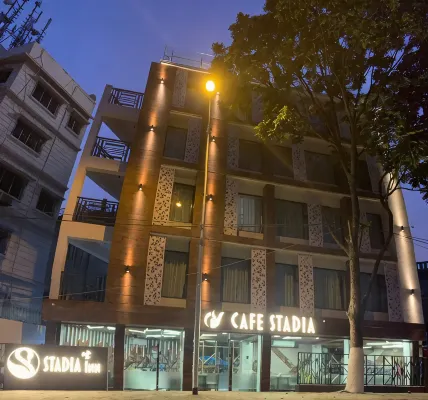 Stadia Inn - Posadas