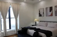 The Luxe High Roller! 2 bed apt in Metropolis near Harrah's Casino! Pet friendly