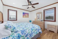 Oceanviews- Walk to beach in 2 mins. Pets welcome - Bungalows