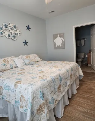 Golf, Beach, Dining, Shopping this Condo Has It All - Gym