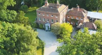 Mulberry House Hotels in 