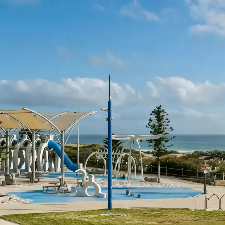 Scarborough & Absolutely Beachfront