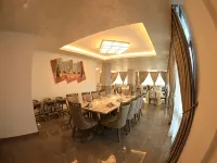 Elgel Hotel and Spa Hotels near Lideta
