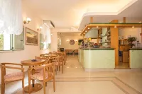 Hotel Dover Rooms & Coffee - Adults Friendly
