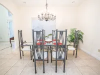 Spacious Luxurious 6Br Villa 3 King Masters 1 Queen, Pets Extended Stay Discount Hotels in Apollo Beach