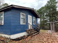 Tyler Bend and Gilbert area 2-bedroom cabin