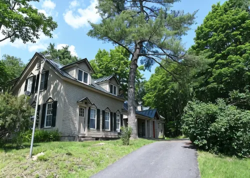 Home is perfect for large families with private lake access and close to town