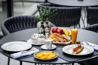HOTEL PREMIUM - breakfast