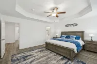 Newly built Charming 3-bedroom townhome with amenities Spring Hill