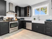 Spacious 3BDs - Close to Wineries, Brock & Falls! Hotels in Thorold