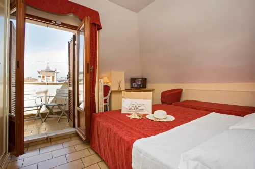 Hotel lo Squalo - parking