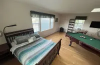 Spacious Sequoia Estate - Balkon