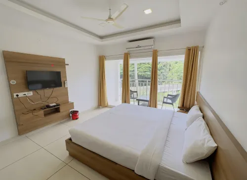 Hotel Lets Stay - 3성급