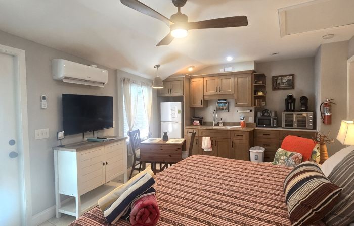 An Island Getaway at Palm Tree Villas