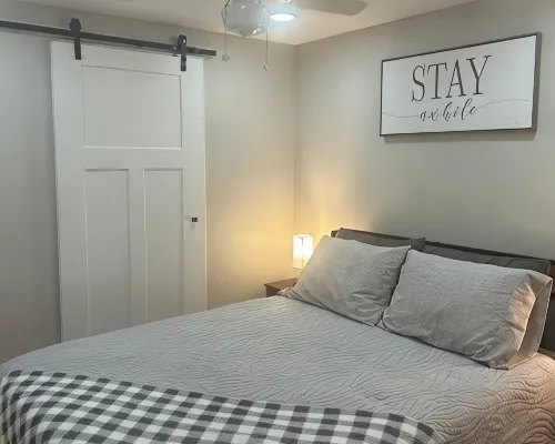 Heart of the Village! Hotels in Perinton