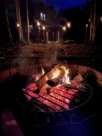 Charming private 3-bedroom on 3 acres in Sebago, Pool, Hot Tub, Large Firepit - Boutique