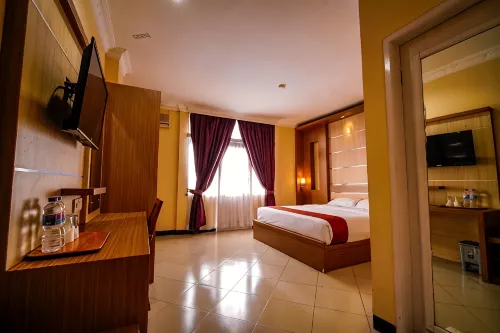 Kharisma Hotel