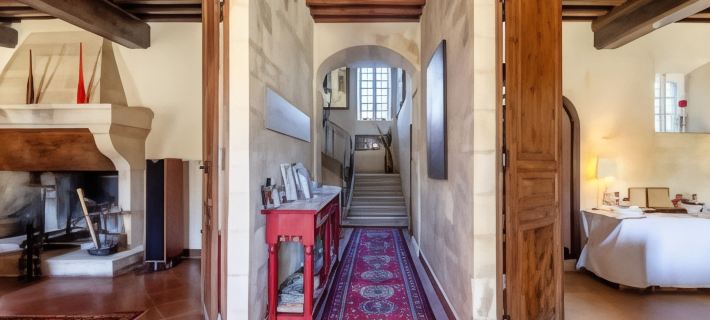 Domaine de Rhodes - 5 Chambres et 7 Locations de Vacances Hotels in Авіньйон