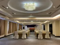 Grand Puncak Lestari Hotel - parking