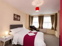 Station Hotel - parking
