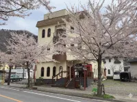 Kinugawa Pension Bamboo - Bãi đậu xe