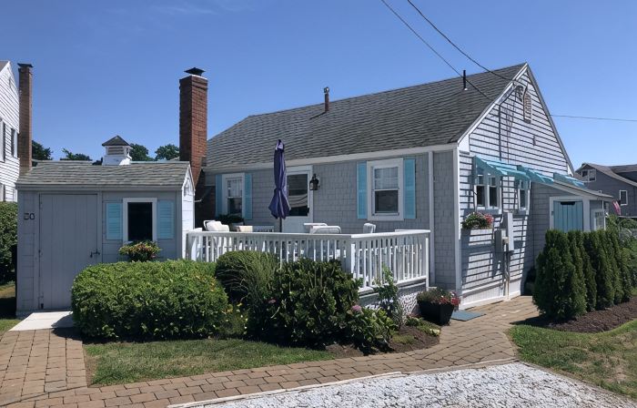 Classic Cottage in Best Private Community in Old Lyme CT.