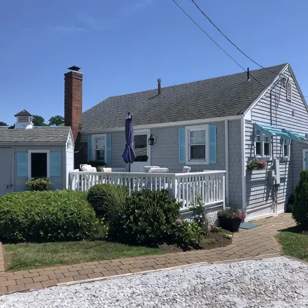 Classic Cottage in Best Private Community in Old Lyme CT.