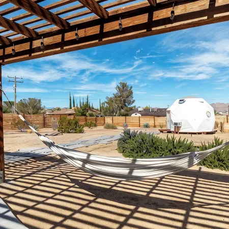 High Desert Hideout: Doma Aquaria