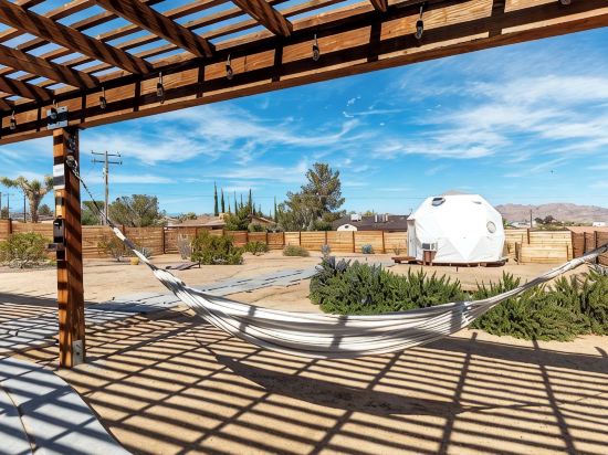 High Desert Hideout: Doma Aquaria