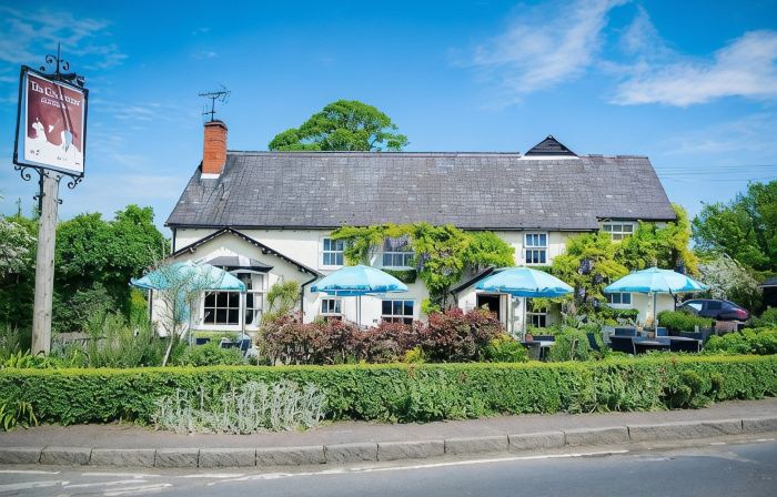 The Cricketers Clavering