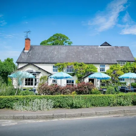The Cricketers Clavering