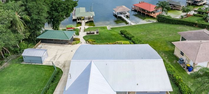 Lake June Escape House Hotels in Highlands County